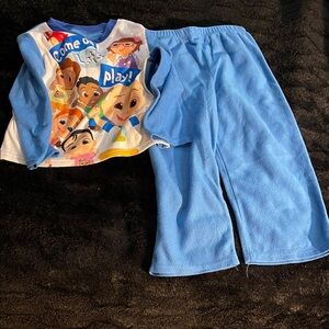 CoComelon Kids Pajama Set - Blue and White